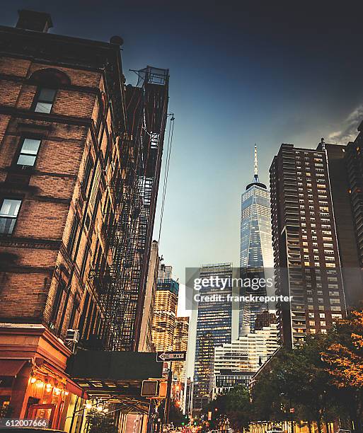 freedom tower from tribeca - one world trade center night stock pictures, royalty-free photos & images