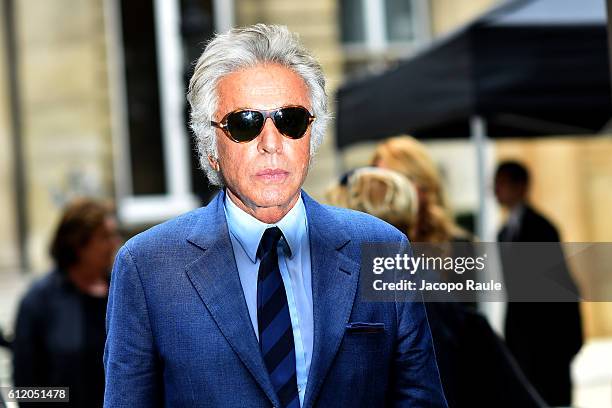 Giancarlo Giammetti is seen leaving Valentino fashion show during Paris Fashion Week Spring/Summer 2017 on October 2, 2016 in Paris, France.