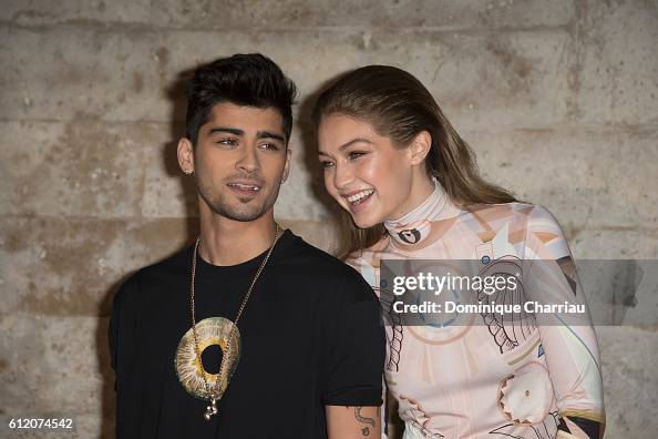 Givenchy : Front Row - Paris Fashion Week Womenswear Spring/Summer 2017 Givenchy : Front Row - Paris Fashion Week Womenswear Spring/Summer 2017