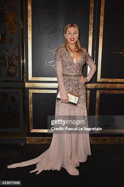 Hofit Golan attends the Gold Obsession Party - L'Oreal Paris : Photocall as part of the Paris Fashion Week Womenswear Spring/Summer 2017 on October...