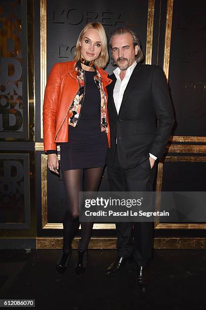 Guests attend the Gold Obsession Party - L'Oreal Paris : Photocall as part of the Paris Fashion Week Womenswear Spring/Summer 2017 on October 2, 2016...