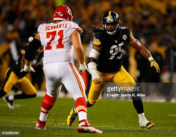 Jarvis Jones of the Pittsburgh Steelers looks to rush around Mitchell Schwartz of the Kansas City Chiefs in the first half during the game at Heinz...