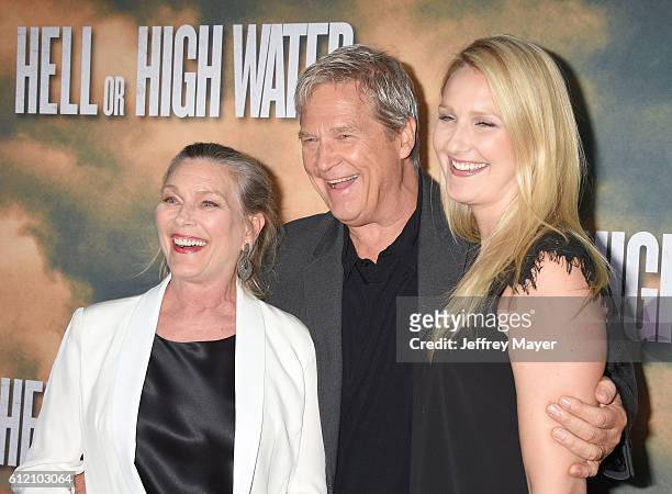 Susan Bridges, actor Jeff Bridges and daughter Haley Bridges arrive at the screening of CBS Films' 'Hell Or High Water' at ArcLight Hollywood on...