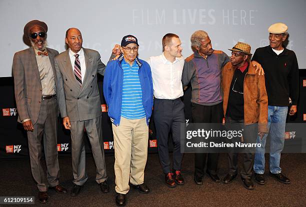 Larry Ridley 93 Reni (Musician) Stock Photos, High-Res Pictures, and Images - Getty ...