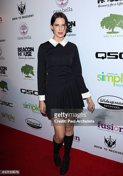 Fashion Model Sarah McNeilly attends the "Rock To Recovery" benefit at The Fonda Theatre on October 2, 2016 in Los Angeles, California.