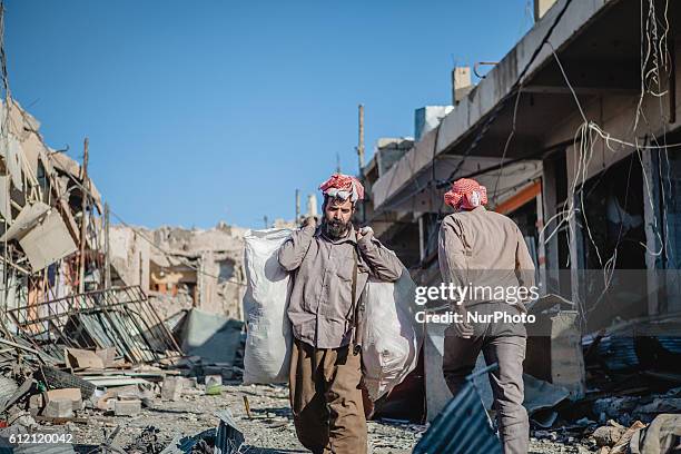 Kurdish Peshmerga soldiers on November 14, 2015 in Sinjar, Iraq. Kurdish forces, with the aid of months of U.S.-led coalition airstrikes, liberated...