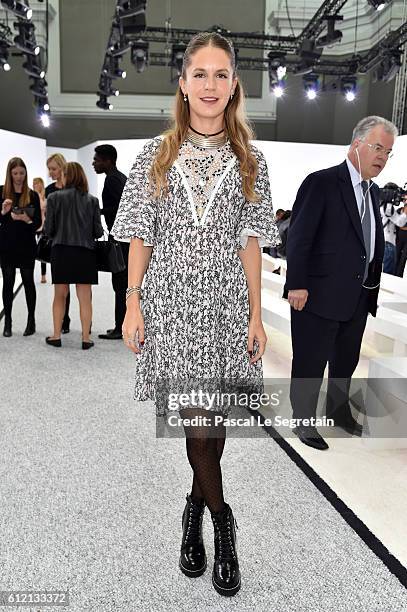 Eugenie Niarchos attends the Giambattista Valli show as part of the Paris Fashion Week Womenswear Spring/Summer 2017 on October 3, 2016 in Paris,...