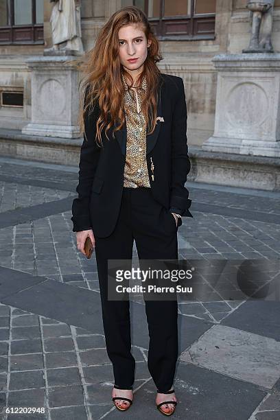 Agathe Bonitzer arrives for the Sonia Rykiel show as part of the Paris Fashion Week Womenswear Spring/Summer 2017 on on October 3, 2016 in Paris,...