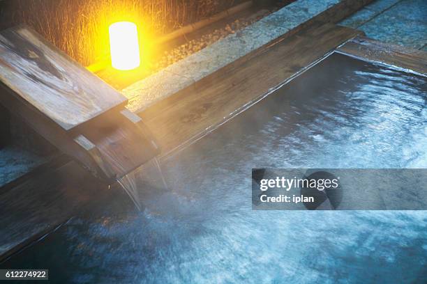hot spring, shizuoka prefecture, honshu, japan - japanese ito photos et images de collection
