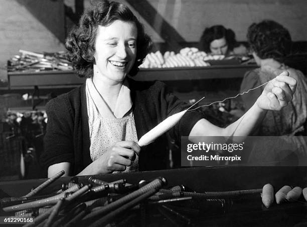 Woman working in mill atHeywood, Lancs. October 1951 P000131