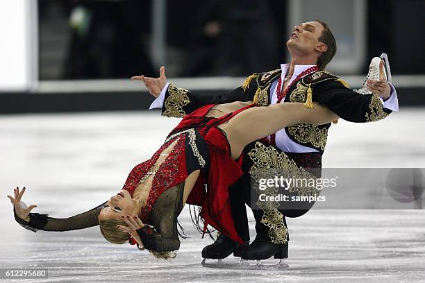 Olympiasieger und Gold f?r Tatiana Navka und Roman Kostomarov RUS Eiskunstlaufen K?r im Eistanz 20. 2. 2006 icedance olympische Winterspiele in Turin...