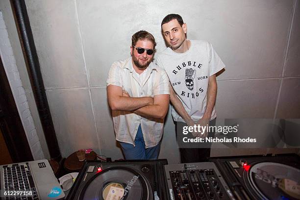 Omri Rapper 30 Omri S Quire Photos & High Res Pictures - Getty Images