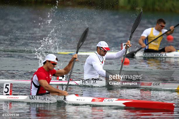 Kanusport Flachwasser 100 meter kayak K1 Max Hoff Bronze und Adam van Koeverden CAN 2. Olympische Sommerspiele in London 2012 Olympia olympic summer...