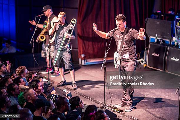 Jake Lesser 255 Less Than Jake Live Stock Photos, High-Res Pictures, and Images ...