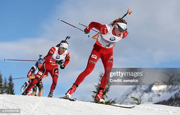 Tarjei BOE Nor Norwegen Norway vor Emil Hegle SVENDSEN NOR Norway Norwegen Verfolgungsrennen Männer men Biathlon Weltcup Hochfilzen Saison 2013 / 2014