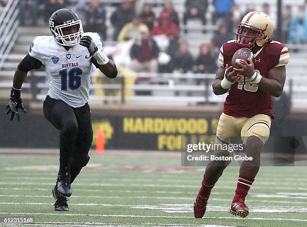 Boston, MA Boston College Eagles Thadd Smith makes a long reception beating Buffalo Bulls Ishmael Hargrove during first half action at Alumni Stadium...