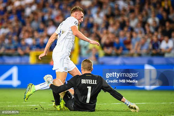 Ludovic Butelle commits a penalty fault on Jamie Vardy pictured during the Champions League match between Club Brugge FC and Leicester City FC. Group...