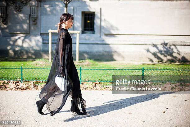 Evangelie Smyrniotaki attends Chanel show on day 8 of Paris Womens Fashion Week Spring/Summer 2017, on October 4, 2016 in Paris, France.