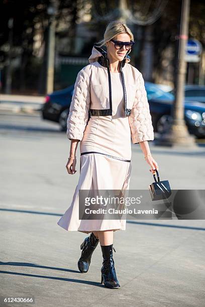 Sofie Valkiers attends Chanel show on day 8 of Paris Womens Fashion Week Spring/Summer 2017, on October 4, 2016 in Paris, France.