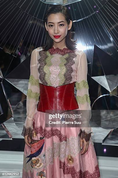 Guest attends the Shiatzy Chen show as part of the Paris Fashion Week Womenswear Spring/Summer 2017 on October 4, 2016 in Paris, France.