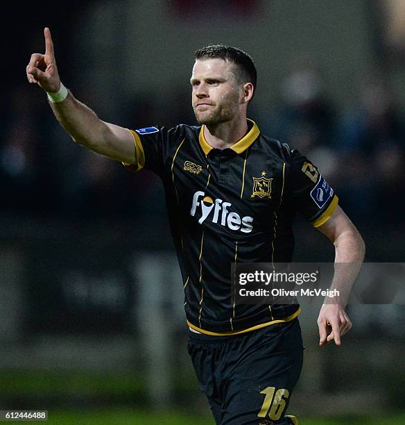 Derry , Ireland - 4 October 2016; Ciaran Kilduff of Dundalk celebrates after scoring his side's first goal from a penalty during the Irish Daily Mail...