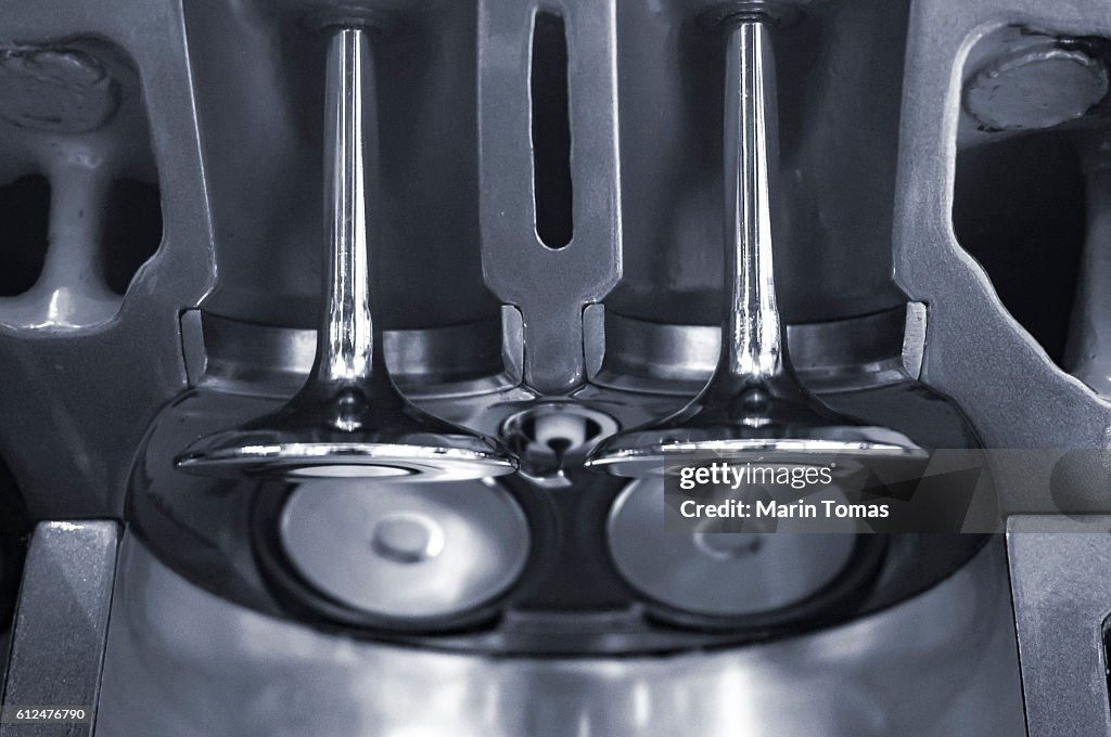 Engine Linder Engine Cylinder High-Res Stock Photo - Getty Images