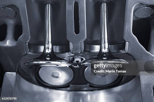 engine cylinder - piston stock pictures, royalty-free photos & images