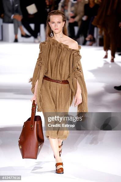 Stella McCartney : Runway - Paris Fashion Week Womenswear Spring/Summer 2017 Stella McCartney : Runway - Paris Fashion Week Womenswear Spring/Summer 2017