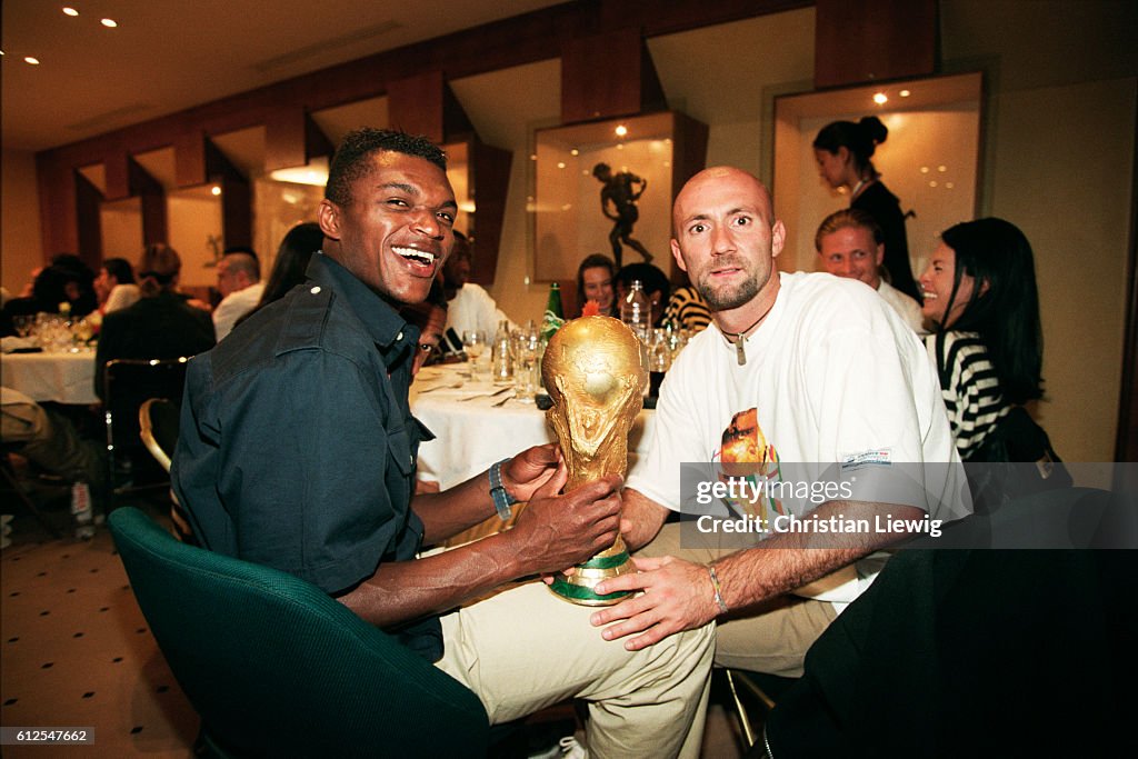 Soccer - 1998 World Cup - French Team Celebrates Victory