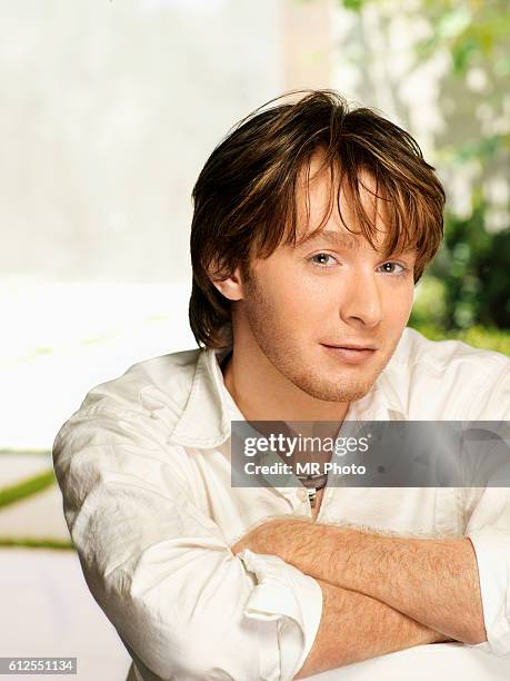 Singer Clay Aiken is photographed for People Magazine on August 30, 2006 in Los Angeles, California.