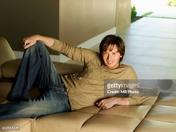 Singer Clay Aiken is photographed for People Magazine on August 30, 2006 in Los Angeles, California.
