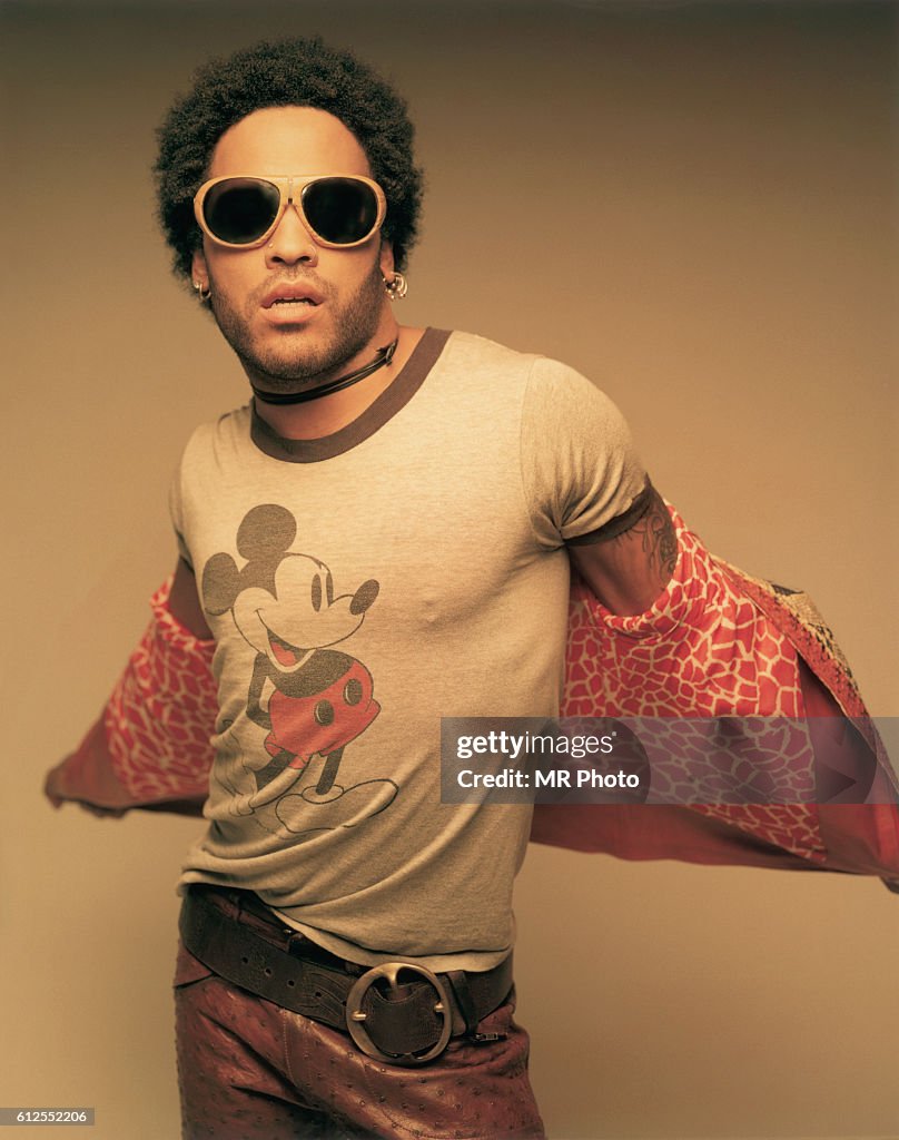Musician Lenny Kravitz is photographed for Essence Magazine in 2000
