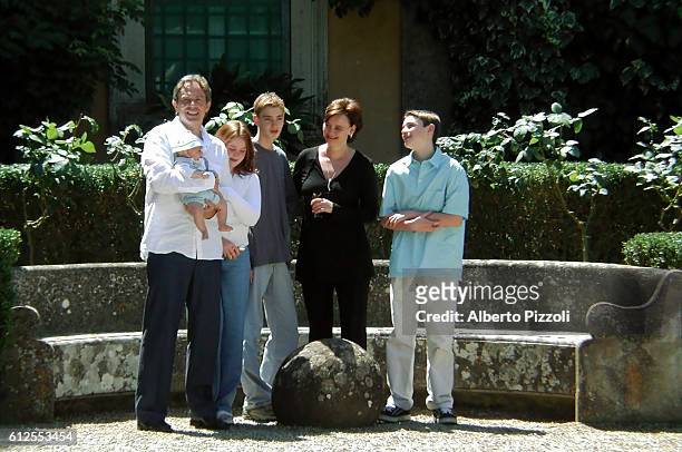 Prime Minister Tony Blair and his family have been invited by Prince Girolamo Strozzi to stay at Villa Cusona. In the photo: Cherie with Nicky,...