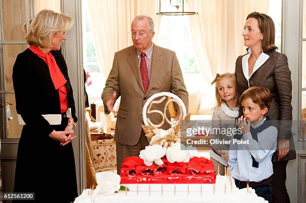 Princess Maria Laura, Princess Laetitia Maria, Princess Louise, Princess Astrid of Belgium, King Albert II of Belgium, Prince Nicolas, Princess...