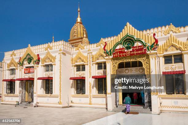 nan oo buddha hall at botataung pagoda, yangon, (rangoon), myanmar, (burma) - rangun stock pictures, royalty-free photos & images