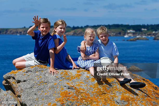 Of July 2013, The new King Philippe and Queen Mathilde took some vacation with their children in France on the island of Yeu in Vendée , THe kids are...