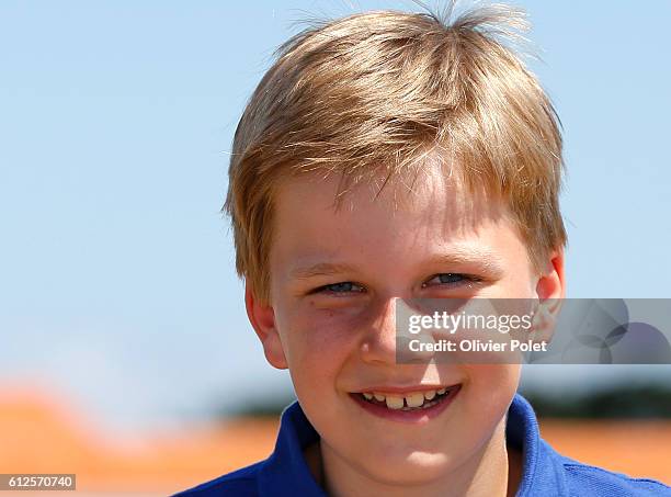 Of July 2013, The new King Philippe and Queen Mathilde took some vacation with their children in France on the island of Yeu in Vendée , THe kids are...