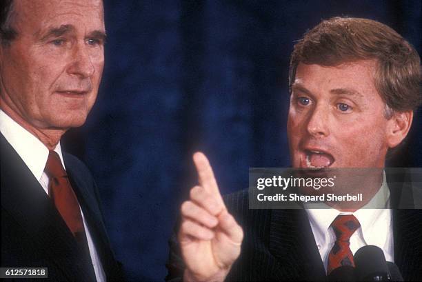 86 Mate Dan Quayle Stock Photos, High-Res Pictures, and Images - Getty