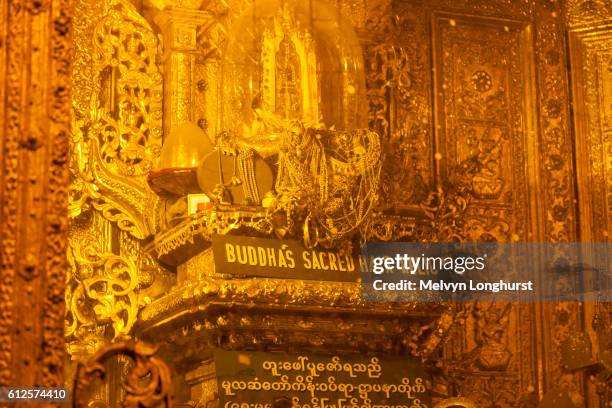 buddha's sacred hair relic, botataung pagoda, buddha's first sacred hair relic pagoda, yangon, (rang - rangun stock pictures, royalty-free photos & images