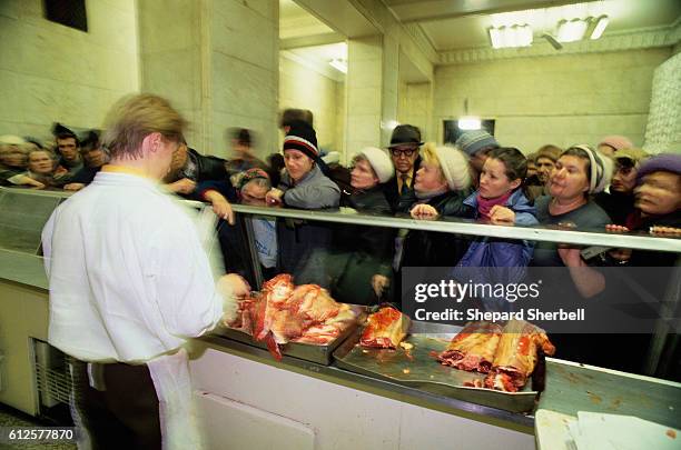 Soviet Meat Line Rations Soviet Food Line Photos and Premium High Res Pictures - Getty Images