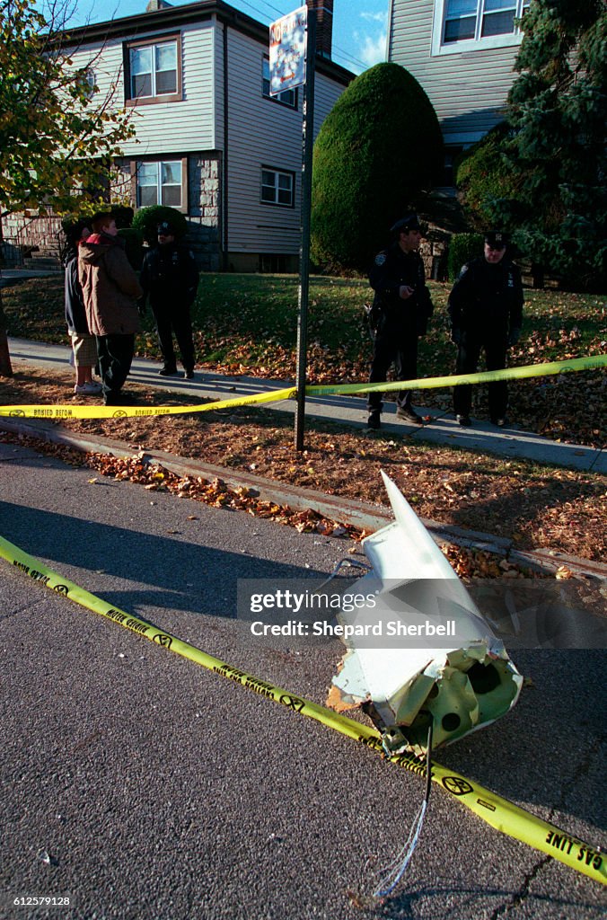 American Airlines Flight 587 crashes in Rockaways