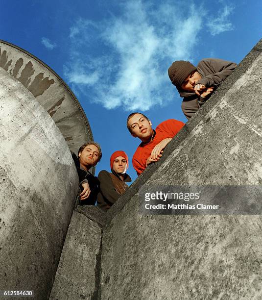 From left to right are Jon Buckland, Guy Berryman, Chris Martin and Will Champion.