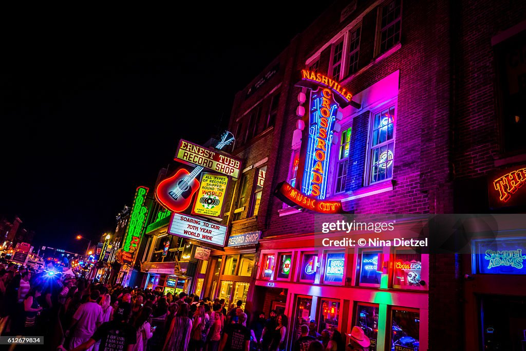Neon signs on Lower Broadway (Nashville) at Night