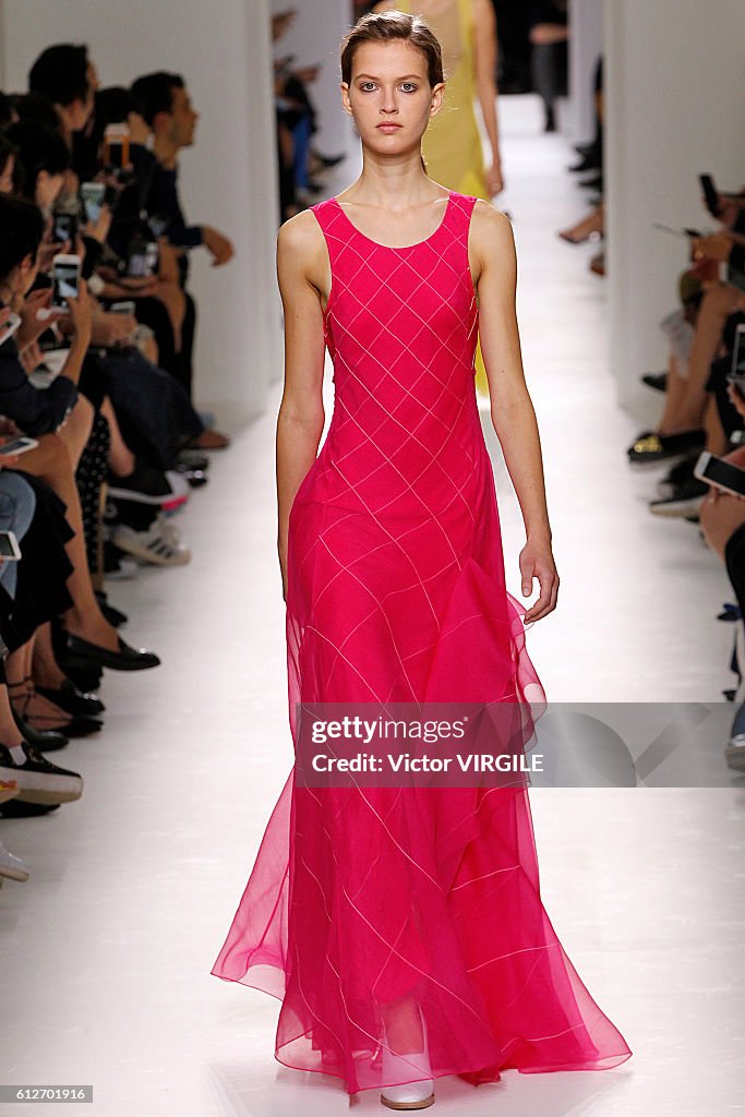Hermes : Runway - Paris Fashion Week Womenswear Spring/Summer 2017