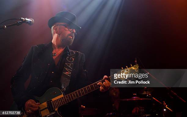 Dave Stewart performs at The Troubadour on October 3, 2016 in Los Angeles, California.