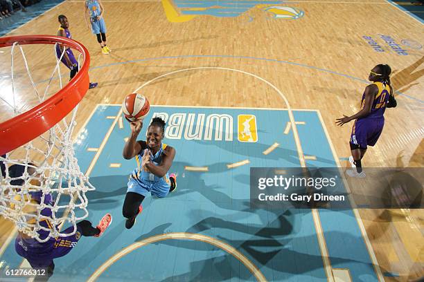 Clarissa dos Santos of the Chicago Sky shoots the ball against the Los Angeles Sparks during Game Four of the Semifinals during the 2016 WNBA...