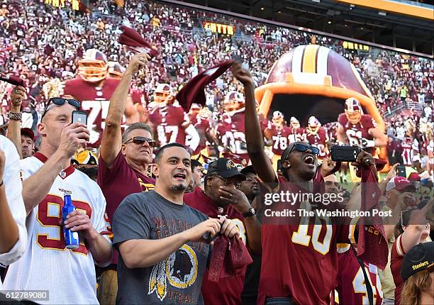 Fans cheer before the game between the Pittsburgh Steelers and Washington Redskins at FedEx Field on September 12, 2016 in Landover, Md.