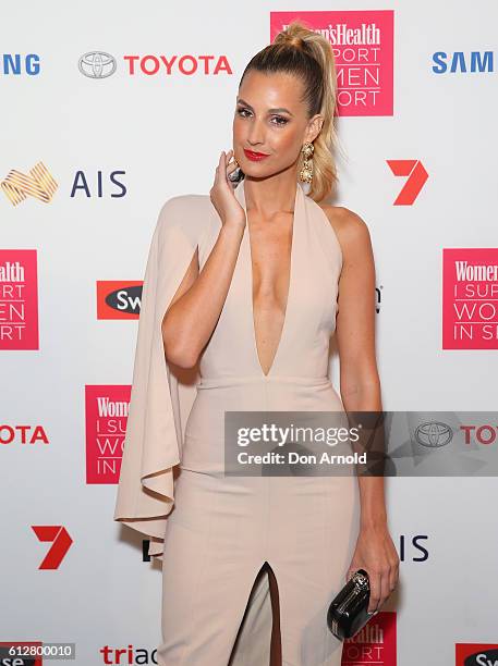 Laura Dundovic arrives ahead of the Women's Health I Support Women In Sport Awards at Carriageworks on October 5, 2016 in Sydney, Australia.