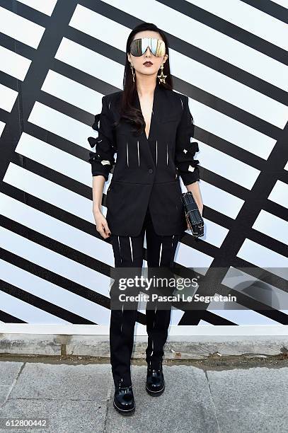 Fan Bingbing attends the Louis Vuitton show as part of the Paris Fashion Week Womenswear Spring/Summer 2017 on October 5, 2016 in Paris, France.