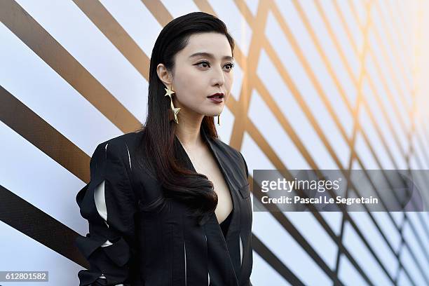 Fan Bingbing attends the Louis Vuitton show as part of the Paris Fashion Week Womenswear Spring/Summer 2017 on October 5, 2016 in Paris, France.